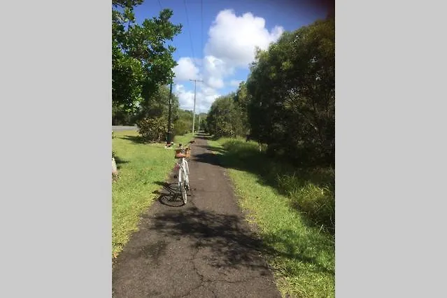 Tiny Comfy Flat With Bikes Daire Coolum Beach